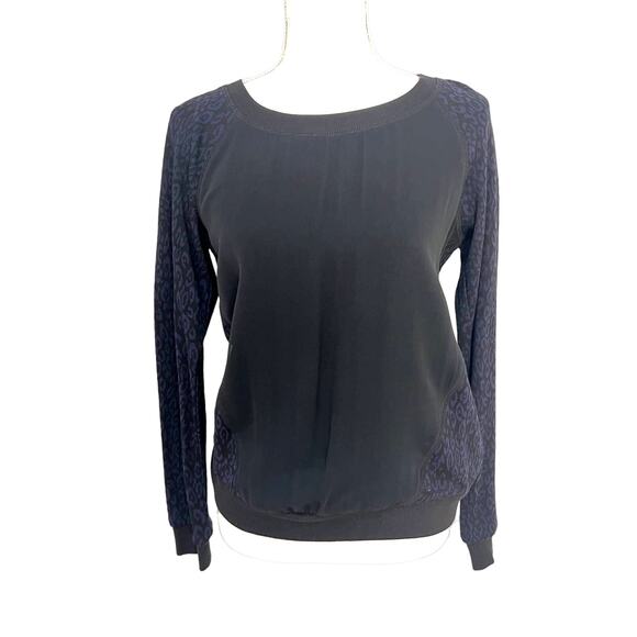 Trina Turk Mixed Media Animal Print Small Sweatshirt Blouse Silk - Picture 1 of 6